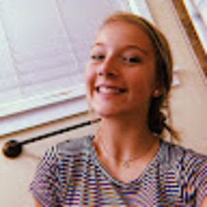 Meet your Posher, Alyssa